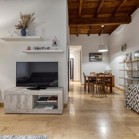 Blueshouse San Felice Semesterbostad