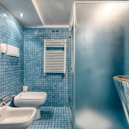 Blueshouse San Felice Feriehus *